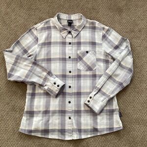 Patagonia Organic 100% Cotton flannel shirt
